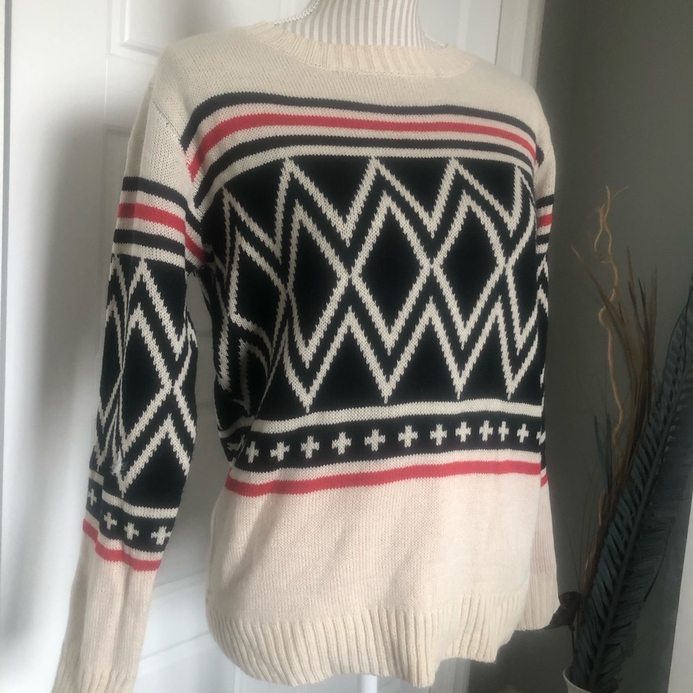 Nordic Patterned Women’s Sweater
